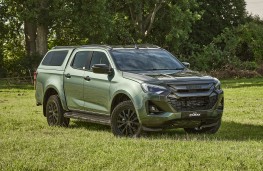 Isuzu D-Max Huntsman, 2025, front